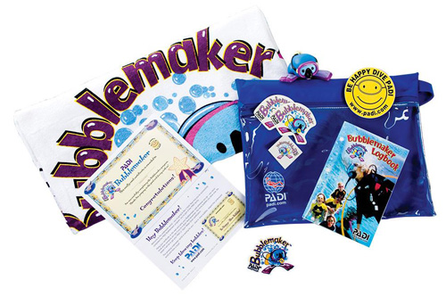 Bubblemaker crewpack with a disploma, stickers, logbook and nice gadgets.